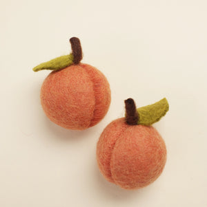 Ga. Peach Wool Cat Toy